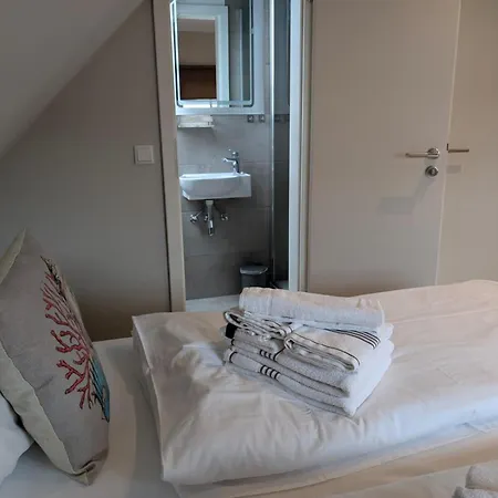 Apartment Schmucke Huus